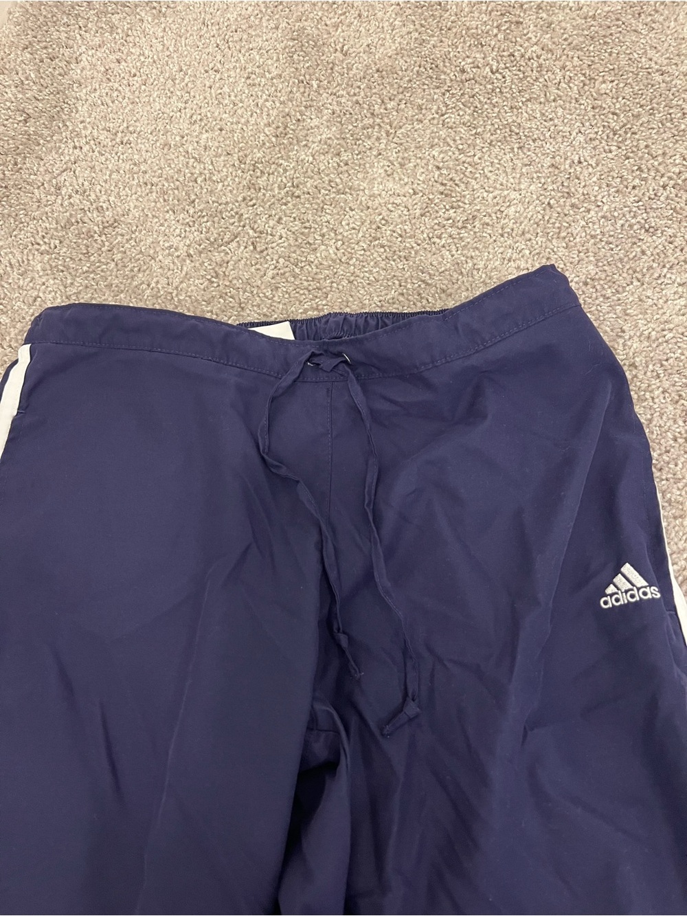 🟣ADIDAS: Women’s size L, vintage purple & white stripe track pants preowned🟣 - Picture 5 of 10